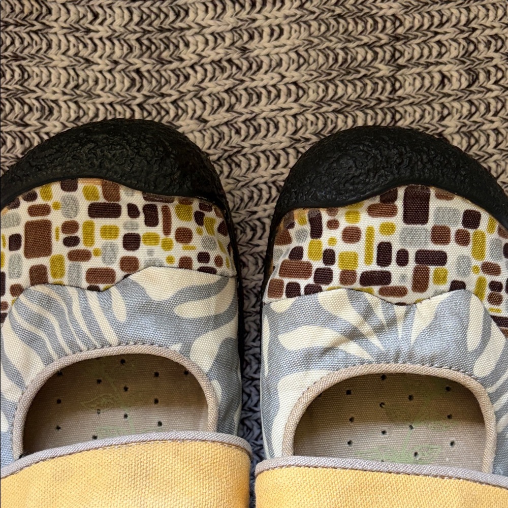 Women’s Keens Mary Jane Shoes in Mustard/Multi-Pattern called Mimosa Harvest - Picture 4 of 9